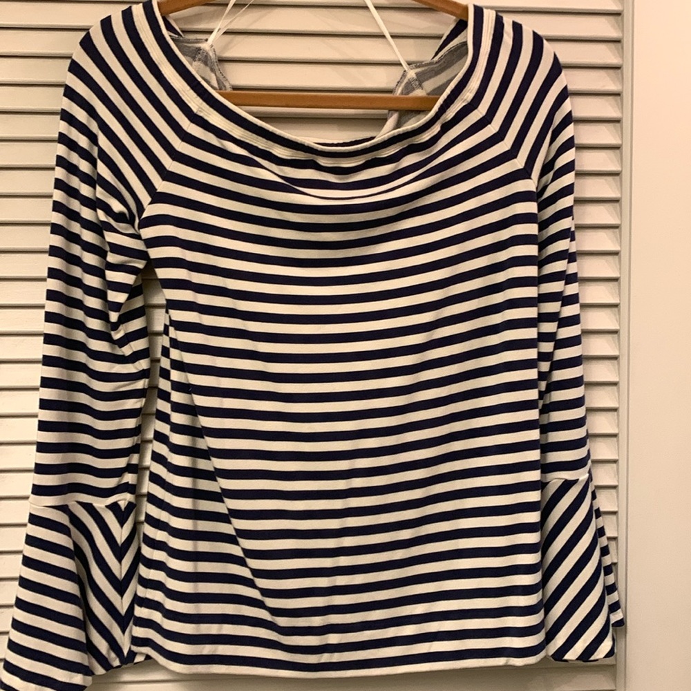 Cub Monaco “off-shoulder” top.